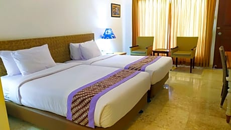 Deluxe Double or Twin Room with Garden View