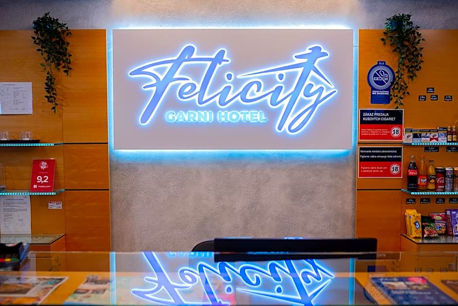 Felicity Garni Hotel