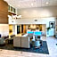 Holiday Inn Express & Suites Tracy By IHG