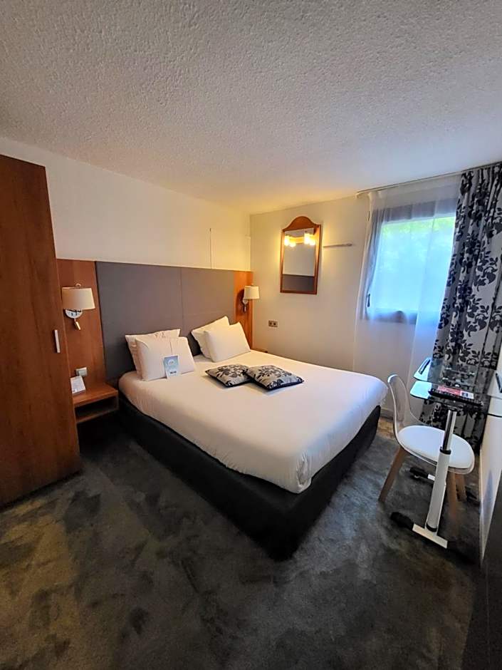 Kyriad Saint Quentin En Yvelines - Montigny