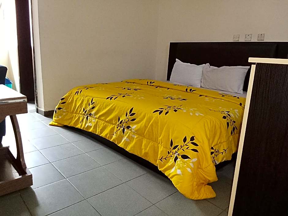 Dreamland Suites
