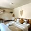 White Penny Hostel