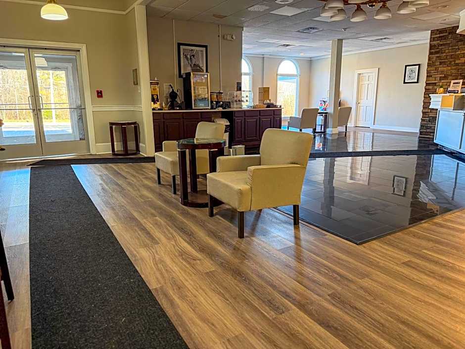 Whalers Inn and Suites