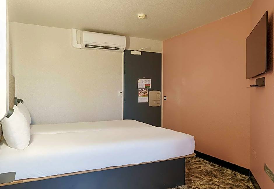 B&B HOTEL Troyes Centre