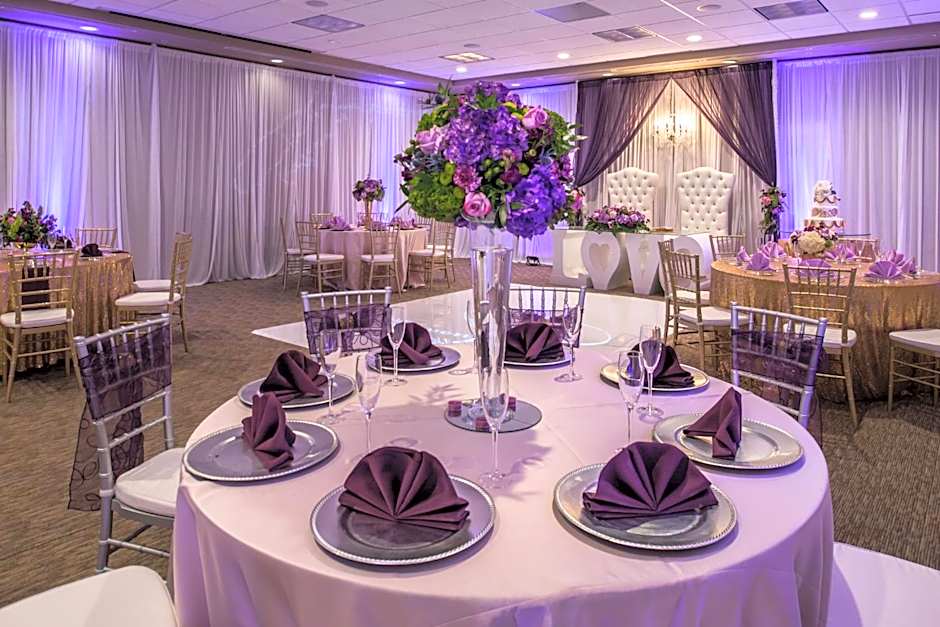 Holiday Inn Ontario Airport - California By IHG