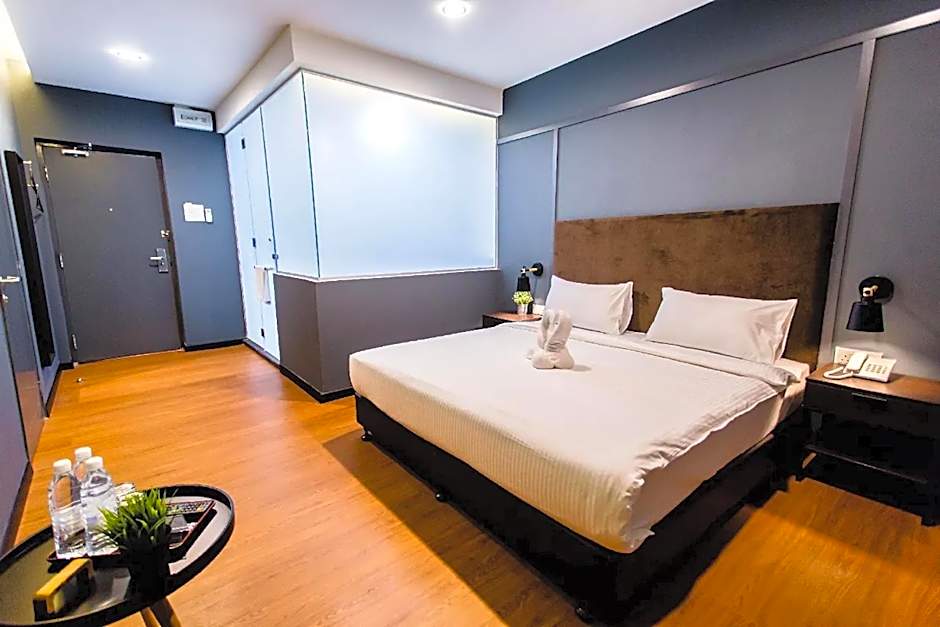 Jenjarom Boutique Hotel