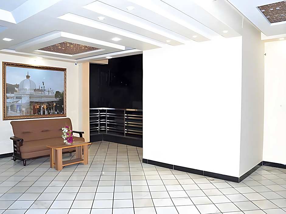 HOTEL ATA INN AND RESTAURANT (20 Mtrs from Dargah), Ajmer