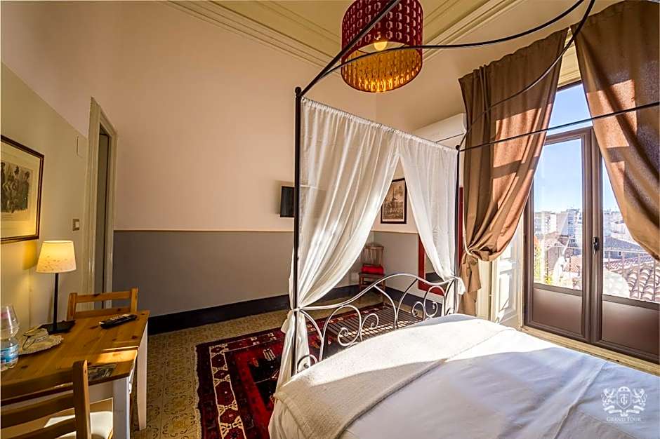 Grand Tour Design Guest House Catania Self Check-in