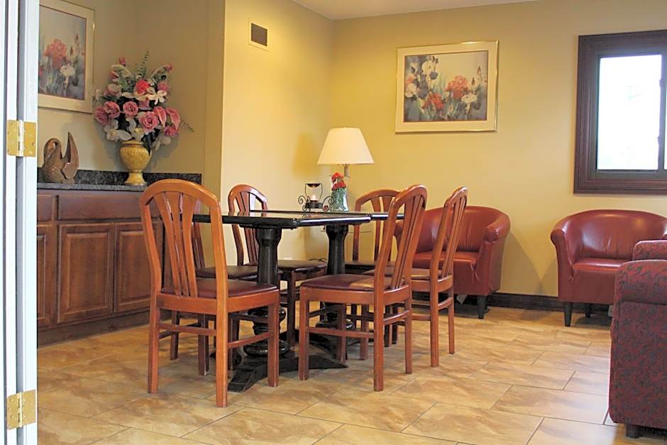 American Inn and Suites