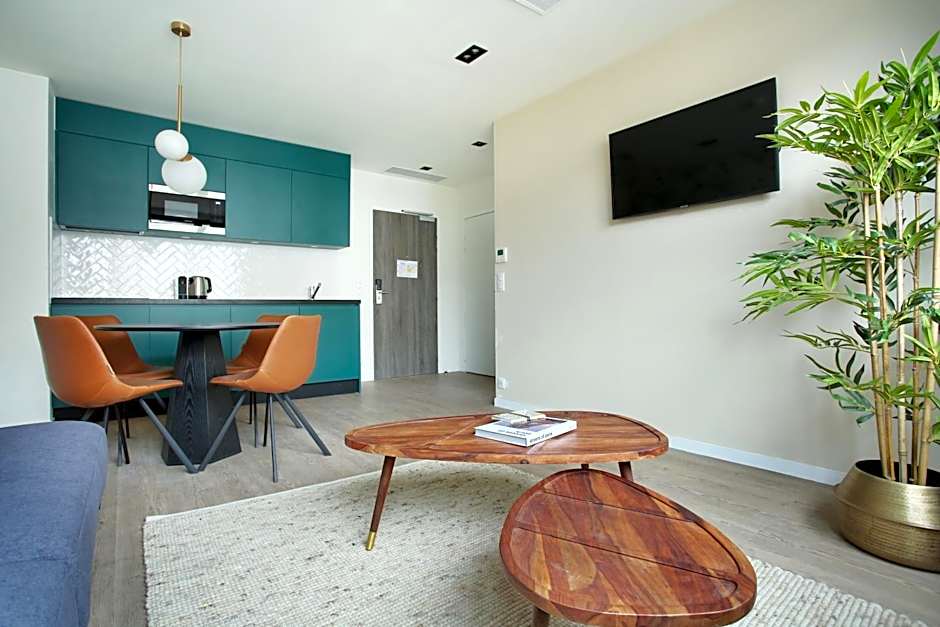 YAYS Paris Issy by Numa