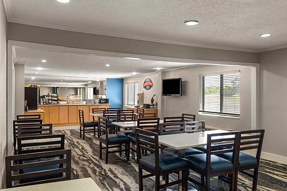 Baymont by Wyndham Columbia, MO
