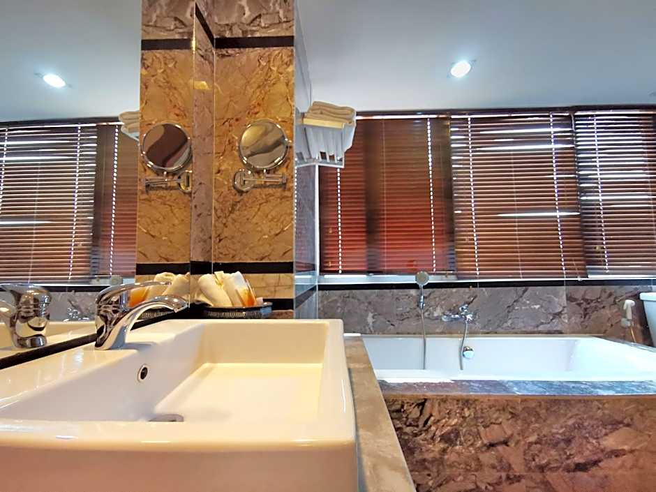 Chanthapanya Hotel Vientiane