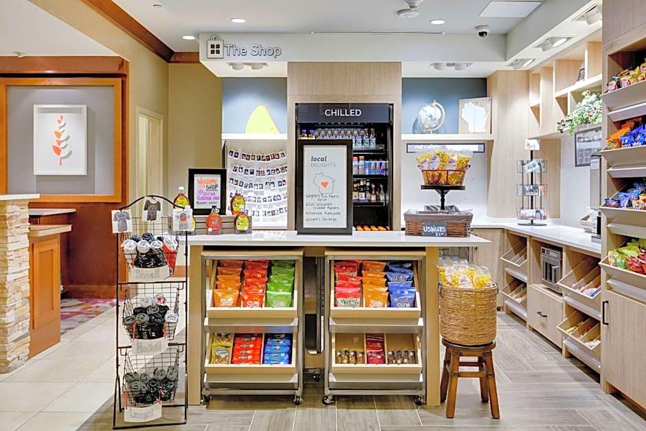 Hilton Garden Inn Milwaukee Airport