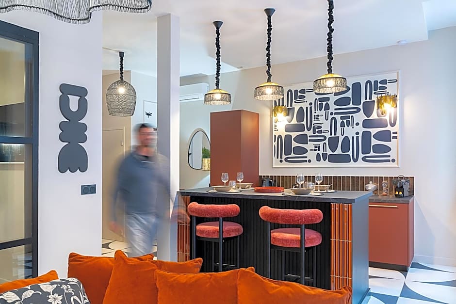 Host Inn Bien-être SPA JACUZZI Downtown