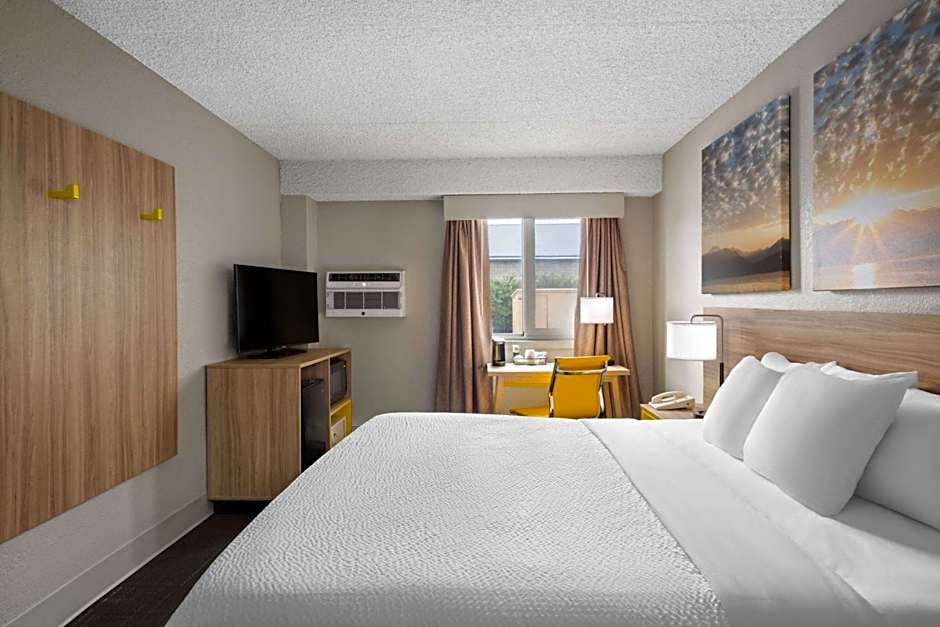 Days Inn & Suites by Wyndham Bozeman