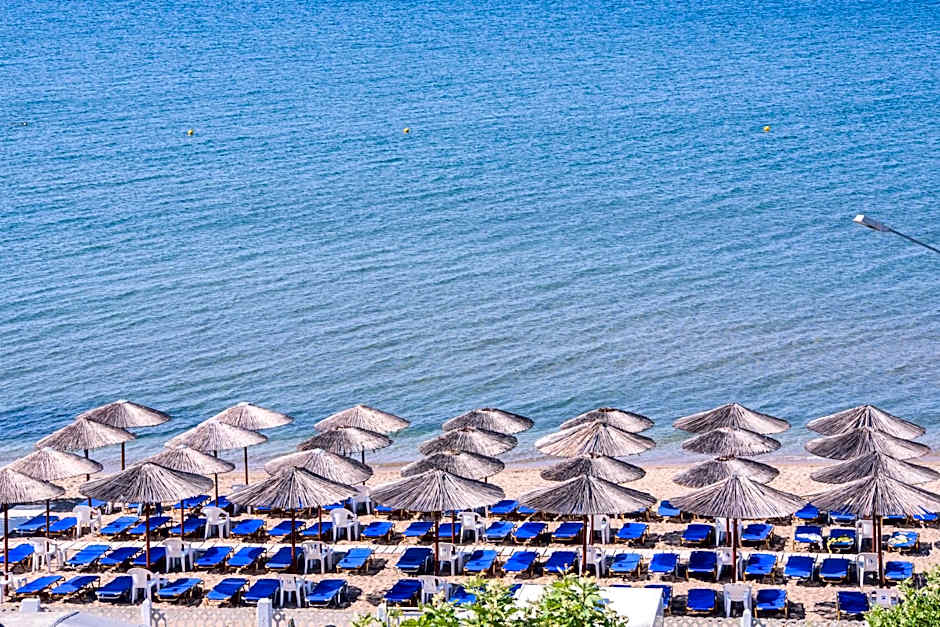 Santa Rosa Hotel & Beach