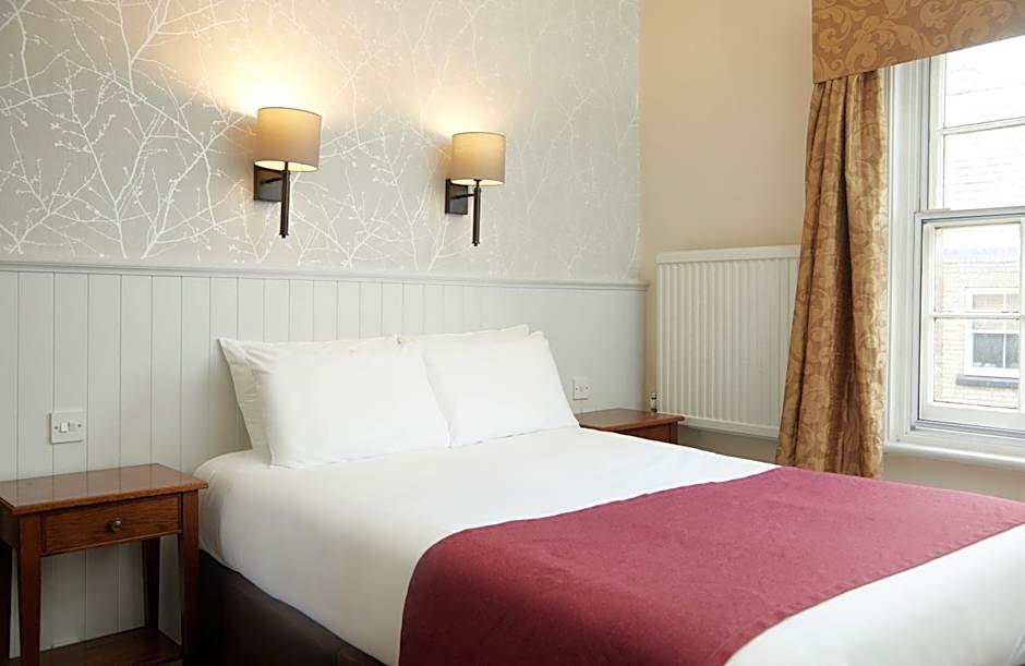 Lamb Hotel by Greene King Inns