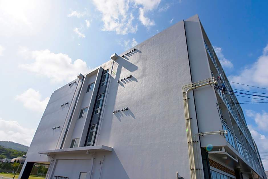 HOTEL Mr.KINJO in MOTOBU OCEAN TERRACE