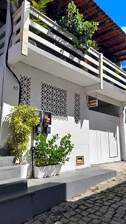 Suítes Recanto cama e café