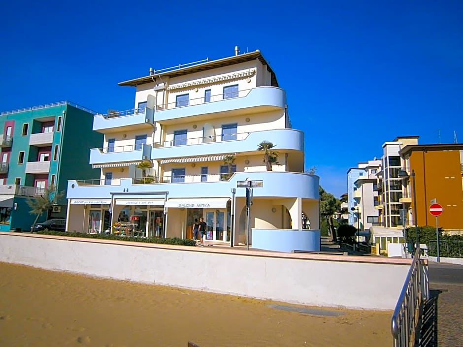 Residence Diana Frontemare - Agenzia Cocal