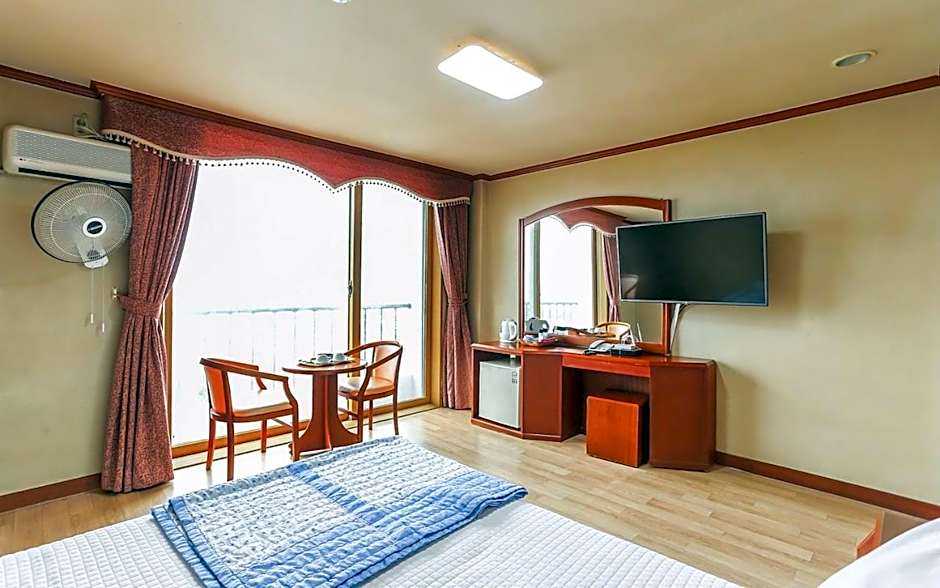 Sun Motel