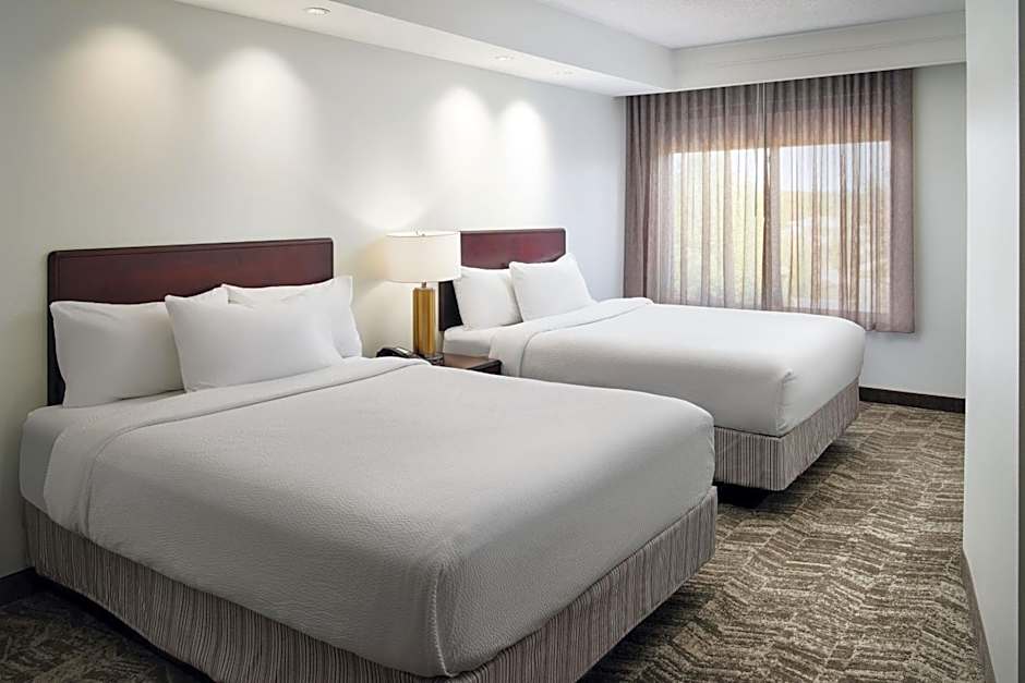 Photo 1 of 6 of 2 Queen Beds with Trundle Bed Suite, Hearing/Mobility Accessible, Bathtub