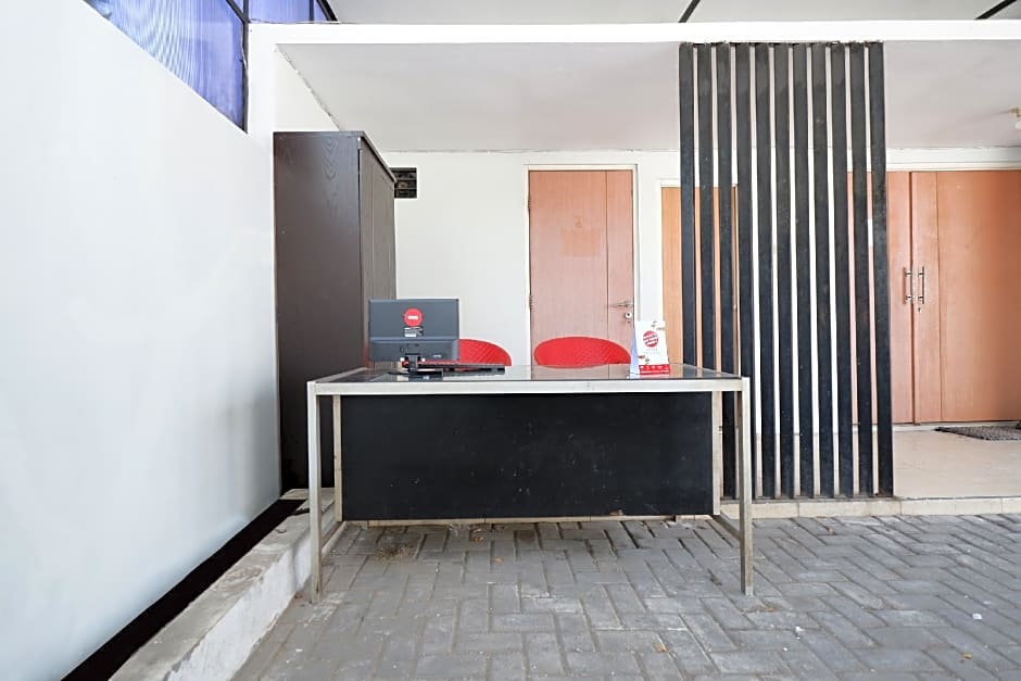 Hotel O Palebon Residence