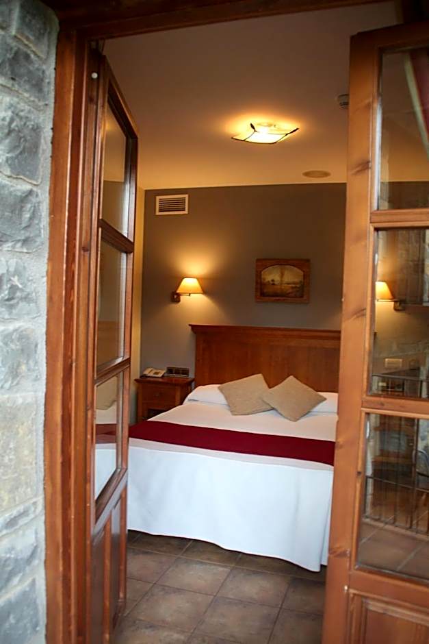 Hotel & SPA Peña Montañesa