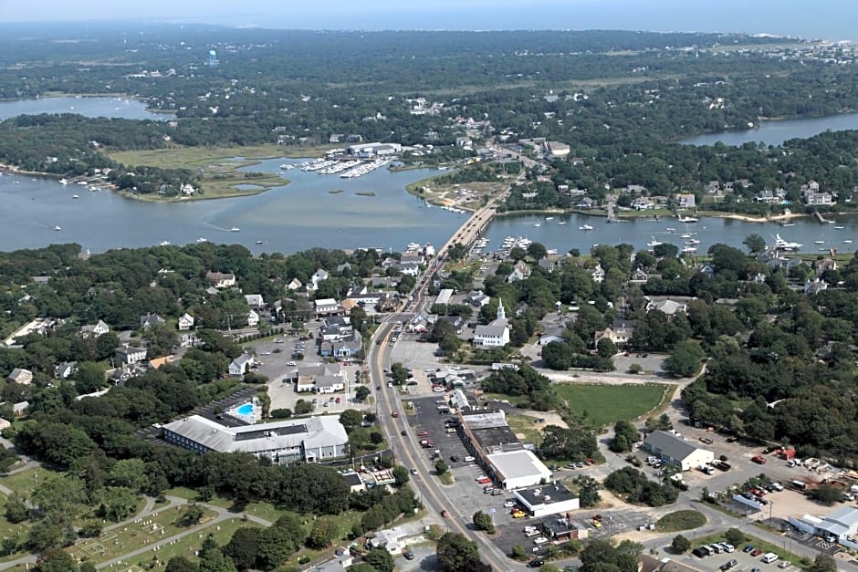 Ambassador Inn and Suites