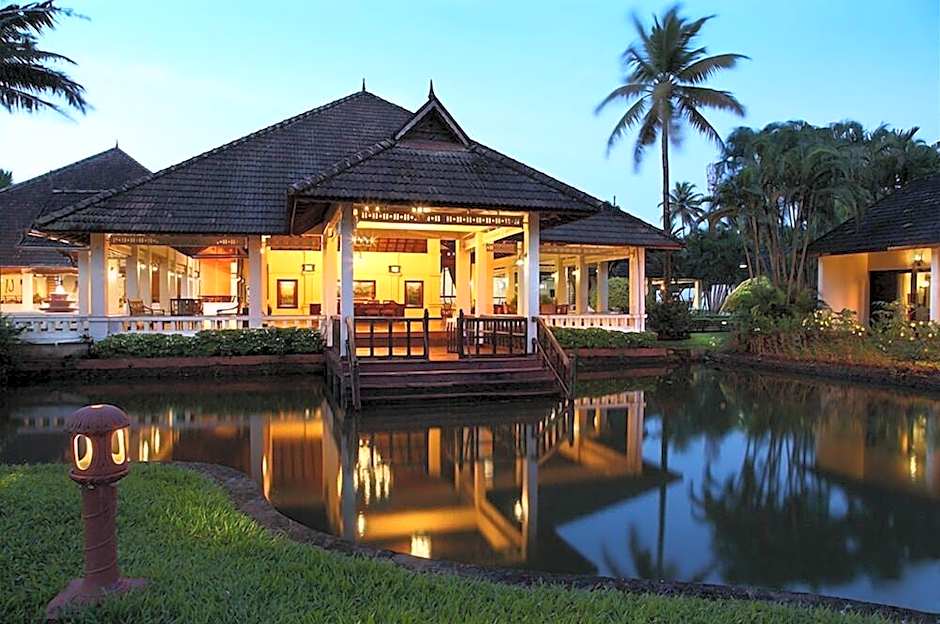 Abad Whispering Palms Kumarakom Hotel