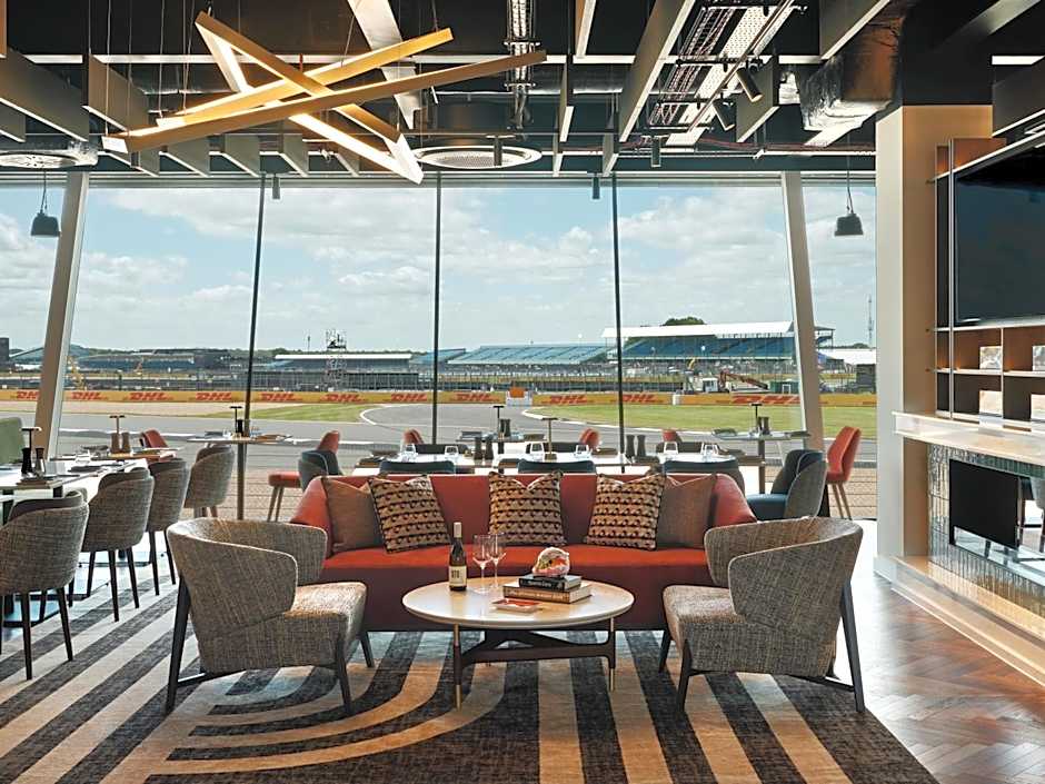 Escapade Silverstone