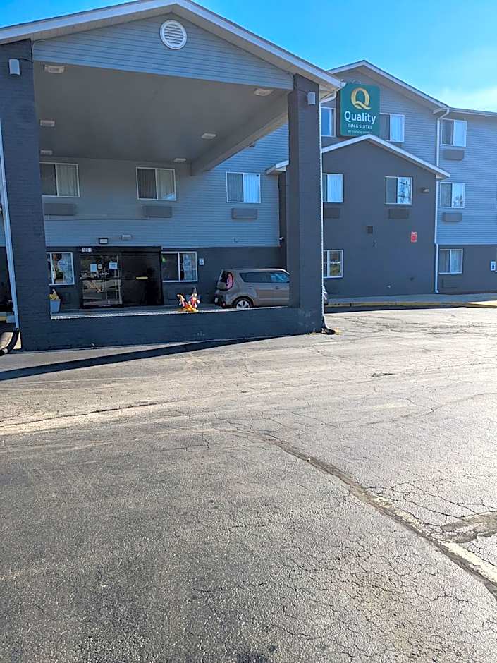 Quality Inn & Suites Delaware