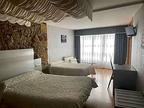 Single Room with Bathroom