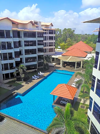 Samsuria Beach Apartment Resort