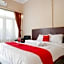 RedDoorz Plus near Stadion Wijaya Kusuma