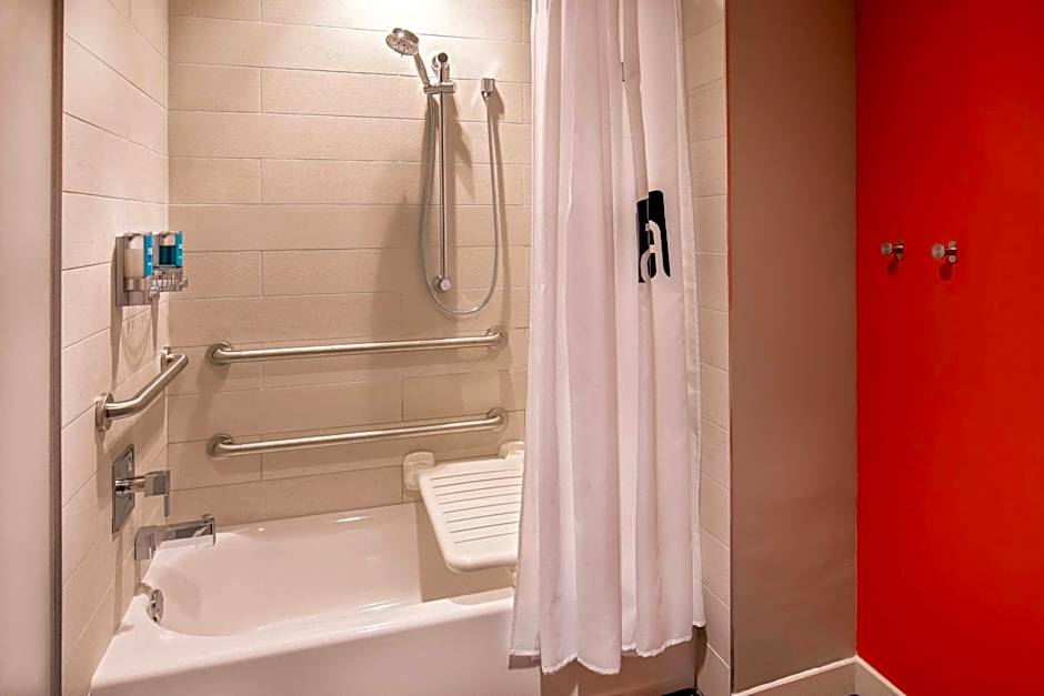 Aloft Alpharetta