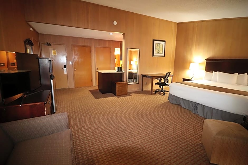 Best Western Chieftain Inn