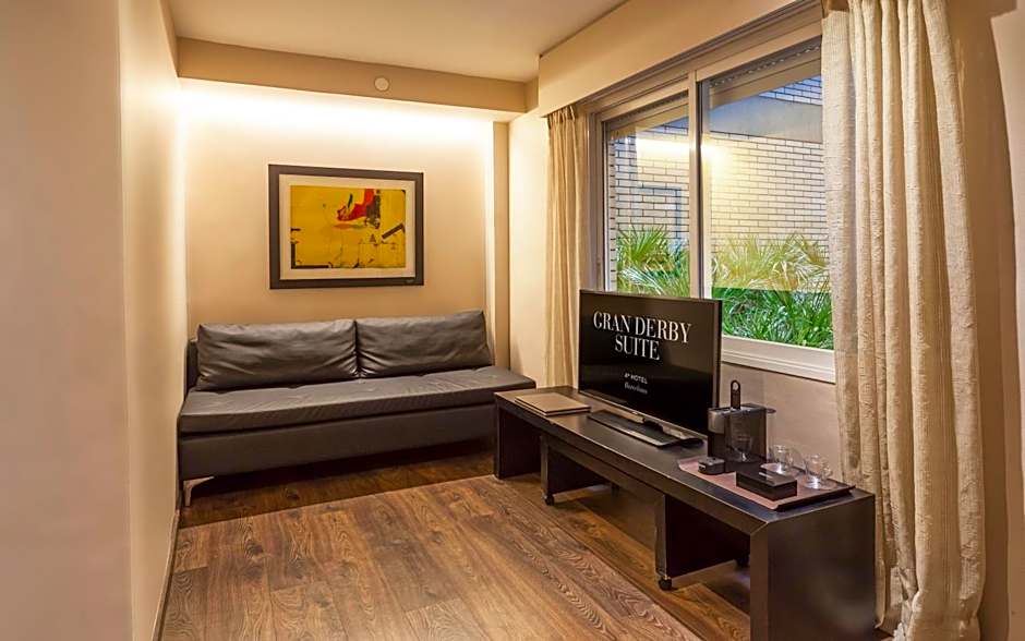 Hotel Gran Derby Suites, a Small Luxury Hotel of the World