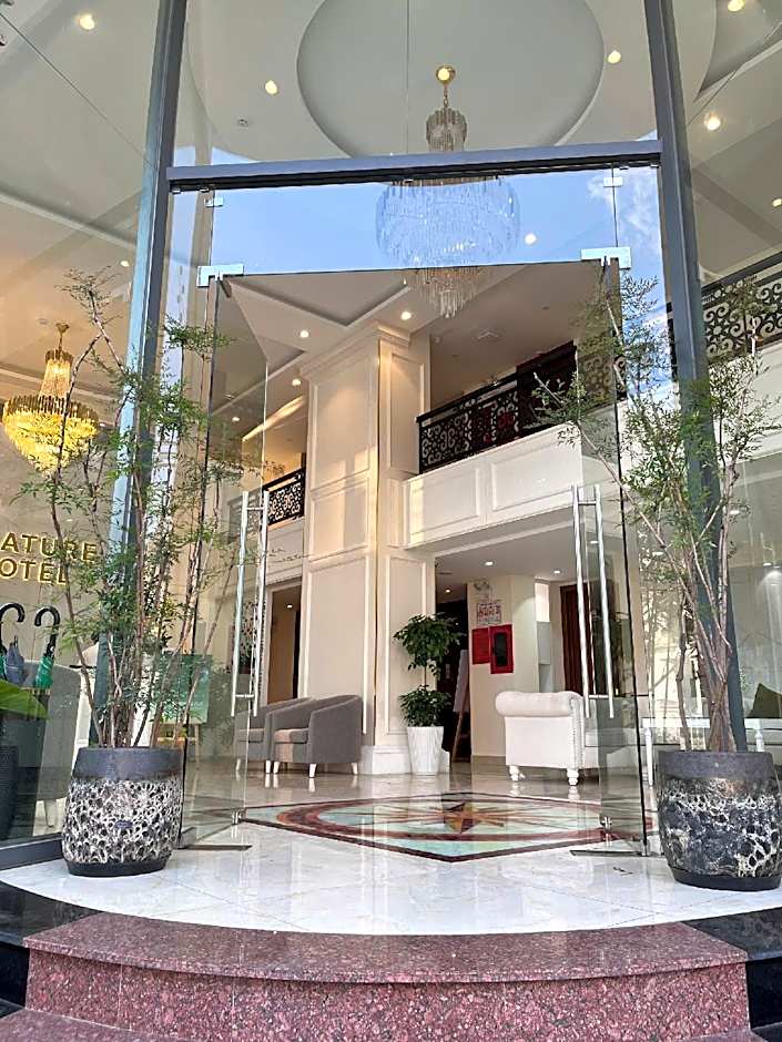 Nature Hotel - Pham Hong Thai