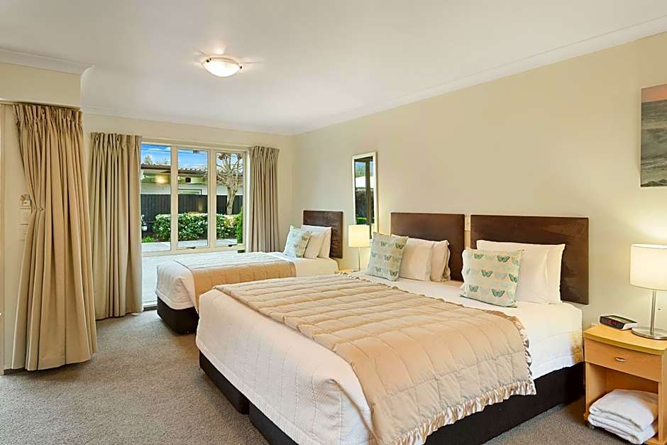 Colombo in the City Motel