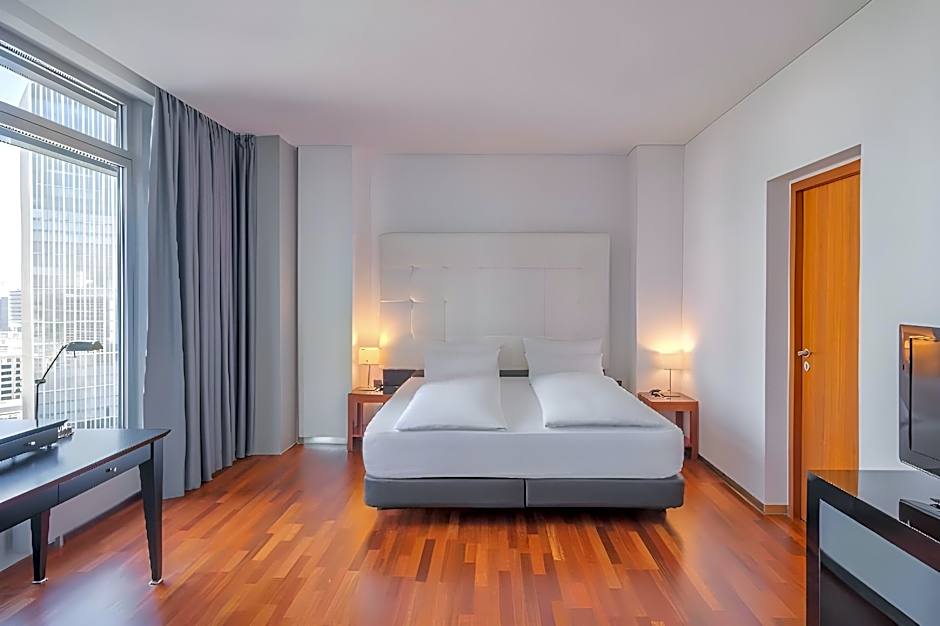 INNSiDE Frankfurt Eurotheum