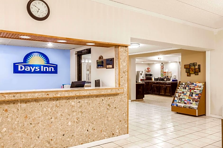 Days Inn by Wyndham Syracuse