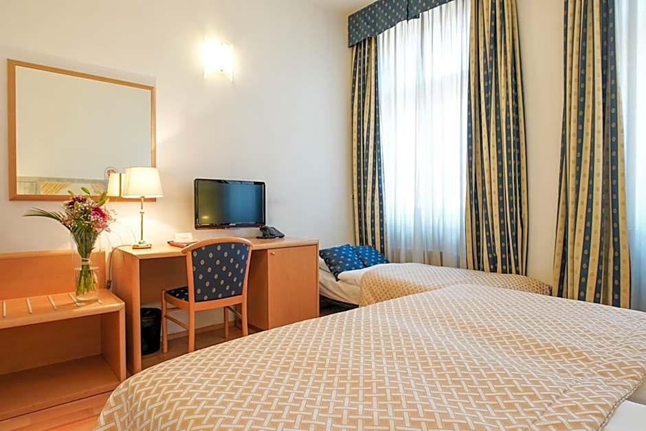 Hotel Tivoli Prague