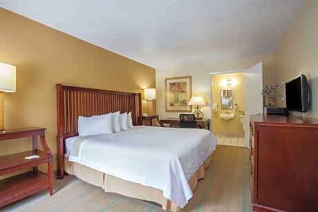 2 Double Beds Smoking