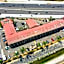 La Quinta Inn by Wyndham Costa Mesa / Newport Beach