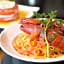 Hotel Ibaraki Charles Perrault no Shiroi Chapel - Adult Only