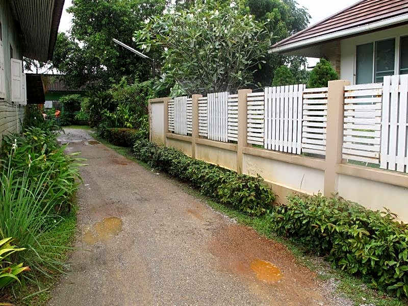 Baan Bua Guest House