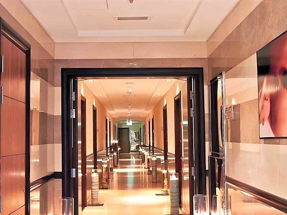 Ramee Rose Hotel