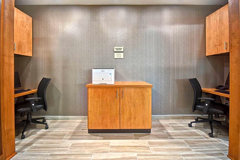 SpringHill Suites Holland