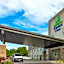 Holiday Inn Express & Suites Omaha - 120th and Maple By IHG